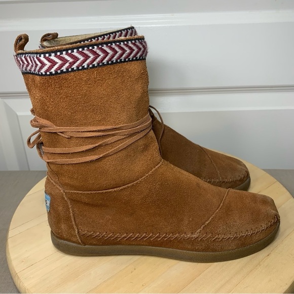 Toms Suede Leather Fleeced Moccasin Boots Rusty Brown Sz 8 Fleece Lining Native - Picture 9 of 16